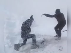 18,000 फीट की ऊंचाई और -50°C तापमान...जब जवानों के जोश के आगे फीकी पड़ गई बर्फ!