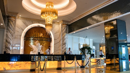 AI Summit Sends Hotel Prices Flying &mdash; Survey Shows Regulation Demand