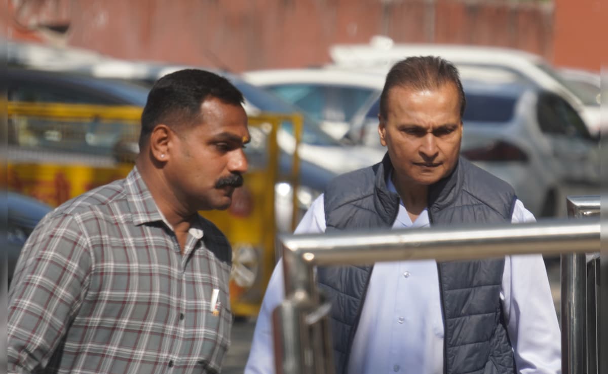 अनिल अंबानी नई मुश्किल में, अब 2200 करोड़ के बैंक फ्रॉड का नया आरोप, CBI ने दर्ज किया केस