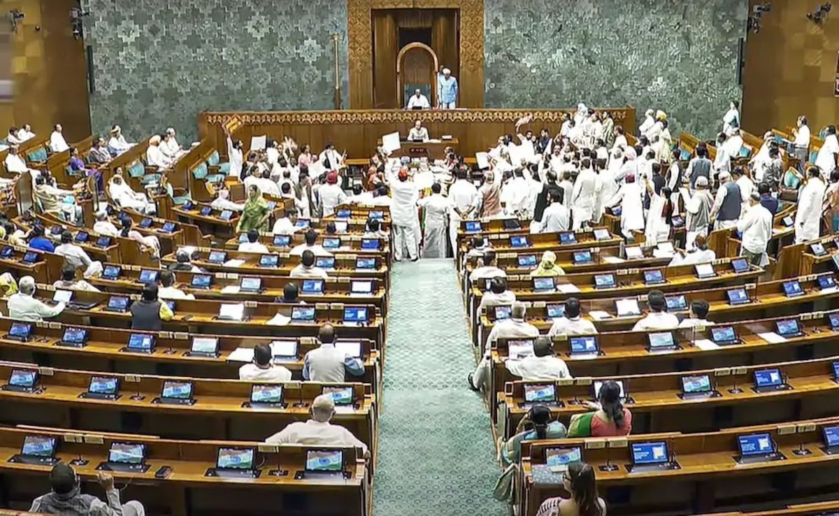 बजट सत्र के दौरान निलंबित सांसदों का निलंबन होगा वापस, लोकसभा अध्यक्ष के साथ सर्वदलीय बैठक में बनी सहमति