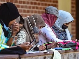 सरकार ने बताया अल्पसंख्यकों को दी जा रही हैं कितनी छात्रवृत्तियां, किस साल कितना मिला बजट