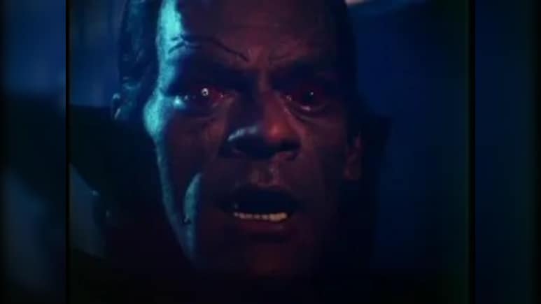 थिएटर के बाहर खड़ी रहती थी एंबुलेंस, 40 लाख की इस फिल्म ने डर से कमाए 96 लाख, अकेले देखने पर मिलता था इनाम