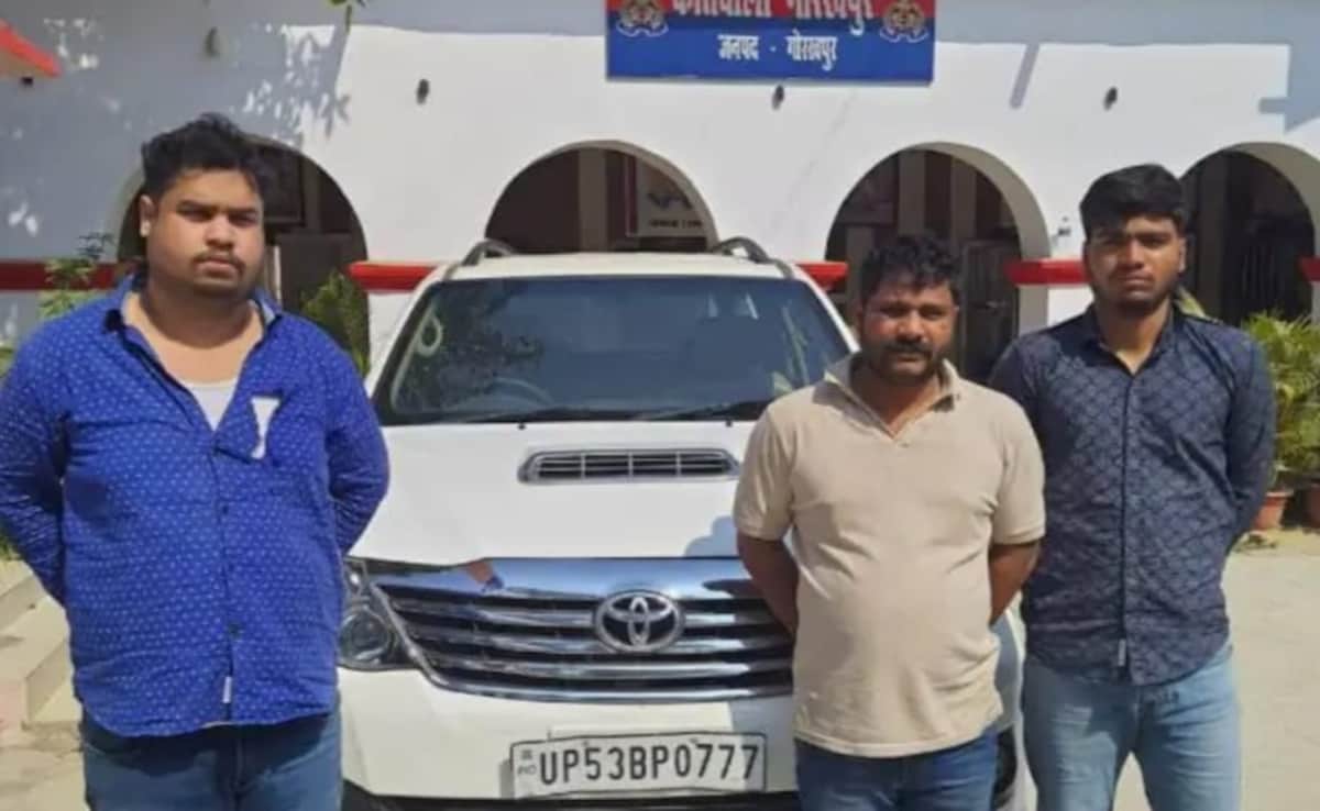गोरखपुर में सपा छात्र नेता के घर पर फायरिंग, पुलिस ने बीजेपी नेता के बेटे को पकड़ा