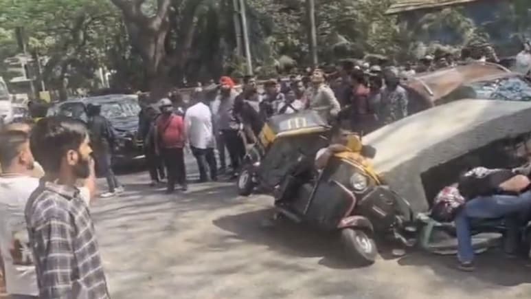 Mulund Metro Pillar Collapse:  इंजिनिअर्स काय करत होते? महापौरांनी झापले, घटनास्थळावरुनच मोठी घोषणा, VIDEO