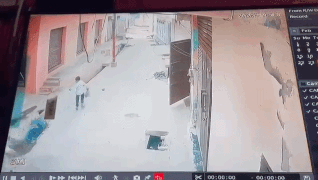 बाप रे ये कैसी दुश्मनी! ग्रेटर नोएडा में शख्स को दौड़ा-दौड़ाकर गोलियों से भूना, मौत का खौफनाक वीडियो