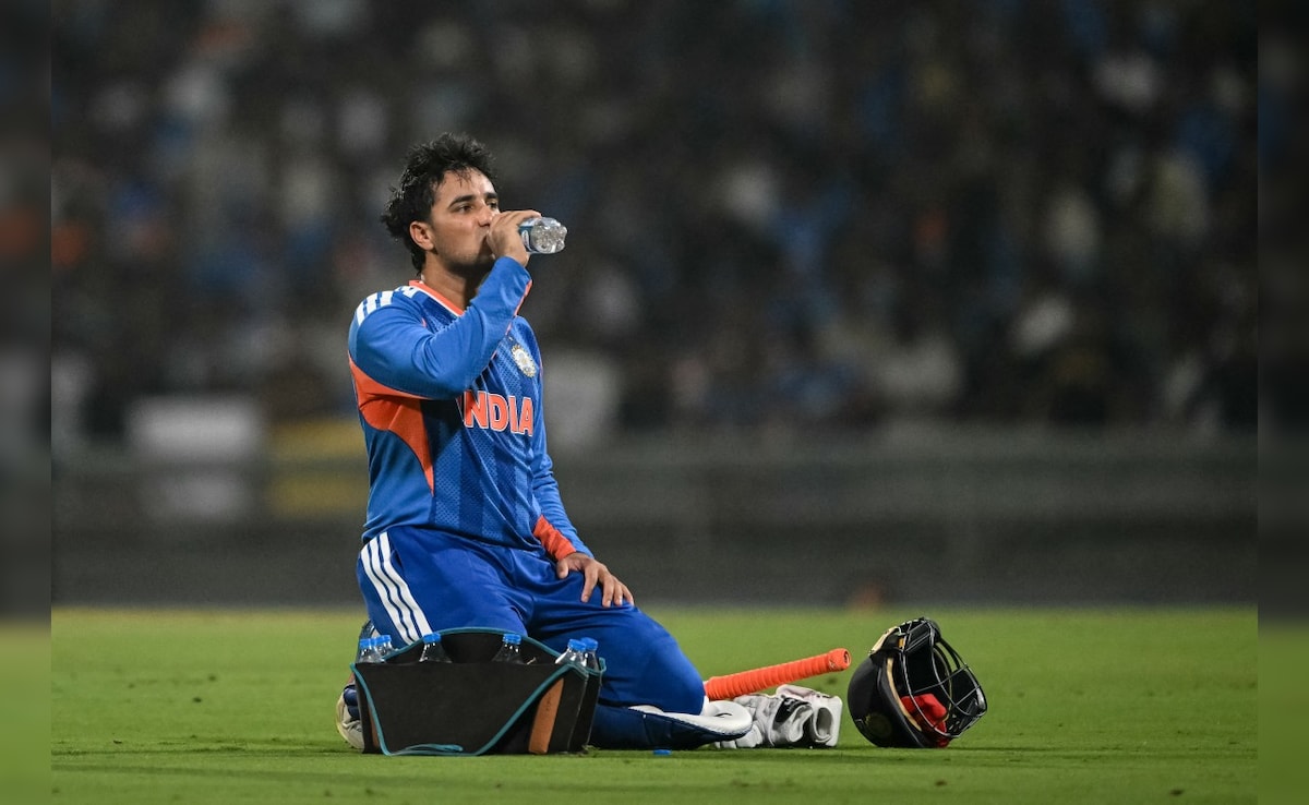 T20 World Cup 2026: अभिषेक शर्मा के फिटनेस पर फैसला आज, पाकिस्तान के खिलाफ खेलेंगे या नहीं ऐसे होगा फाइनल, परिवार भी पहुंचा कोलंबो