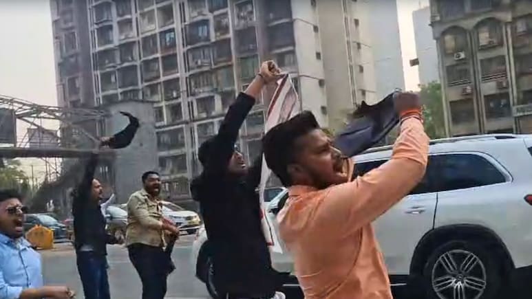 BJP Workers Wave Black Flags At Rahul Gandhi After Congress' Shirtless Protests