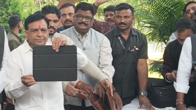 MP Budget 2026-27: मुफ्त दूध, 25 हजार करोड़ का कृषि ऋण और 34 हजार करोड़ ऊर्जा पर खर्च- क्या है MP का नया ब्लूप्रिंट?