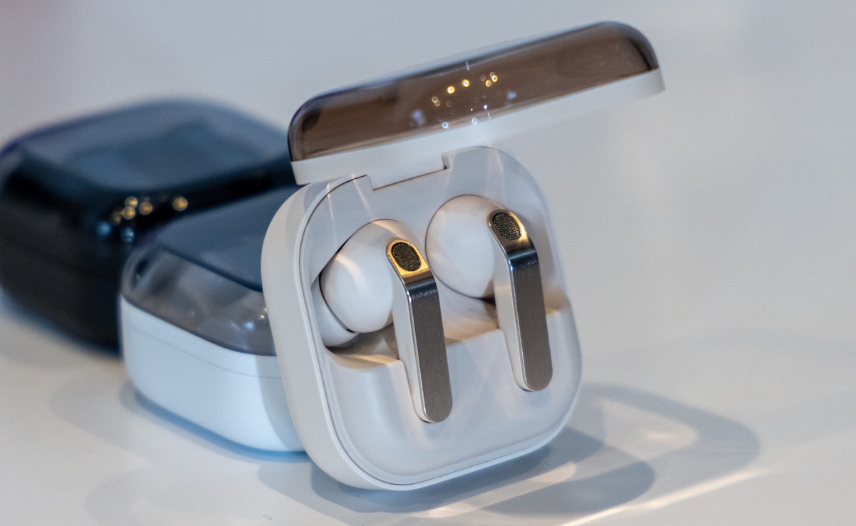 The Galaxy Buds 4 Pro. The Galaxy Buds 4 Pro.