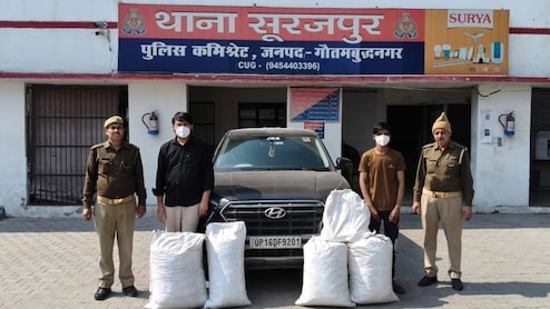 ग्रेटर नोएडा: ₹12 लाख के गांजे के साथ दो तस्कर गिरफ्तार, पुलिस के सामने आरोपियों ने किया चौंकाने वाला खुलासा