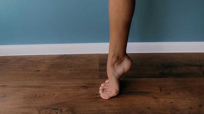 7 Exercises That Can Help To Improve Balance, Prevent Falls And Injuries