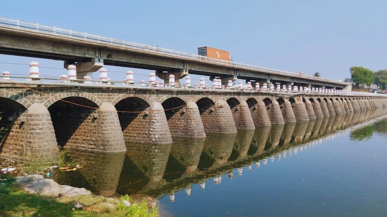 Pune News : माऊलींच्या वारी मार्गातील 100 वर्षे जुना ऐतिहासिक पूल इतिहासजमा होणार, स्थानिकांचा विरोध