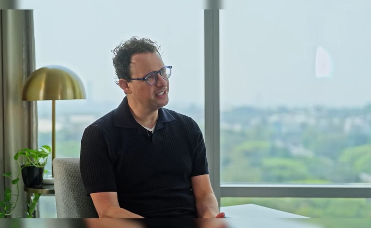 "Was Starting To Despair": Why Anthropic CEO Shifted From Biology To AI