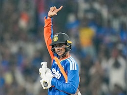 IND vs USA: अभिषेक शर्मा T20I में महारिकॉर्ड बनाने के करीब, 5 छक्के लगाते ही रच देंगे इतिहास