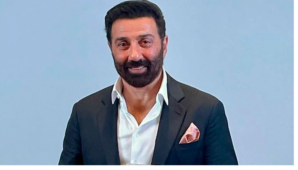 पापा धर्मेंद्र या भाई बॉबी नहीं, इस खास चीज से हैं सनी देओल को बेहद प्यार, बॉर्डर एक्टर बोले- जेब में भी रखता