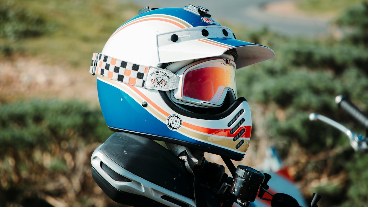 Why do helmets develop a foul odour and how to prevent it Why do helmets develop a foul odour and how to prevent it