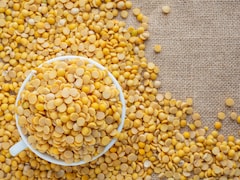 Can Eating Yellow Moong Dal In The Afternoon Boost Your Gut Health?