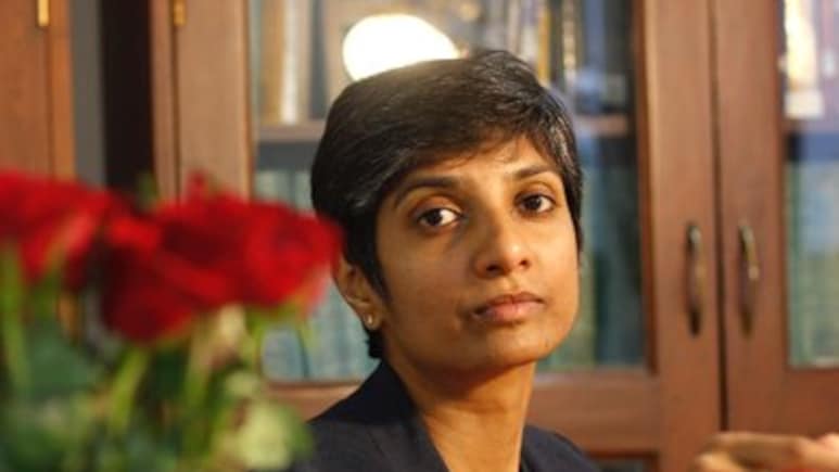 कितनी पढ़ी-लिखी हैं राज्यसभा की पहली ओपनली LGBTQ+ सांसद Dr. Menaka Guruswamy