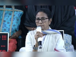 Mamata Banerjee's "Anti-Bengali" Charge At Centre As Kerala Becomes Keralam
