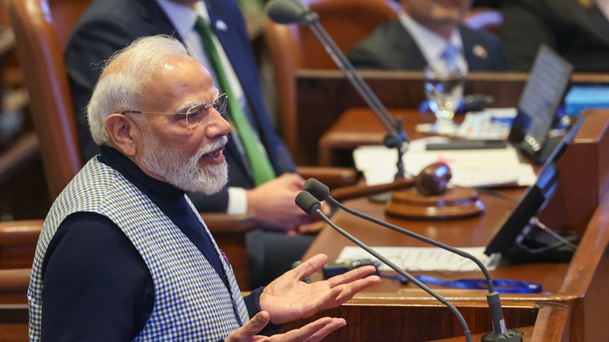 प्रधानमंत्री नरेंद्र मोदी के इंस्टाग्राम पर हुए 100 मिलियन फॉलोअर्स, ट्रंप भी पीछे, बने दुनिया के पहले नेता