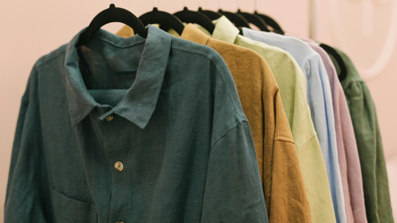 How to Wear Linen Shirts for Men: Stay Cool, Crisp & Crease-Free