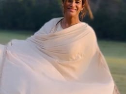 प्रेमानंद महाराज की शरण में पहुंची पूनम पांडे, बांके बिहारी मंदिर में फूट-फूटकर रोती आईं नजर