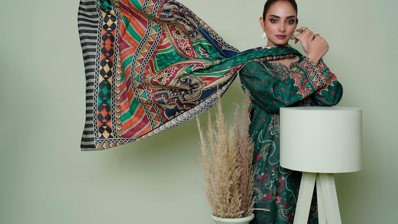 5 Elegant Palazzo Suit Sets For Women That Look Dressy, Not Casual