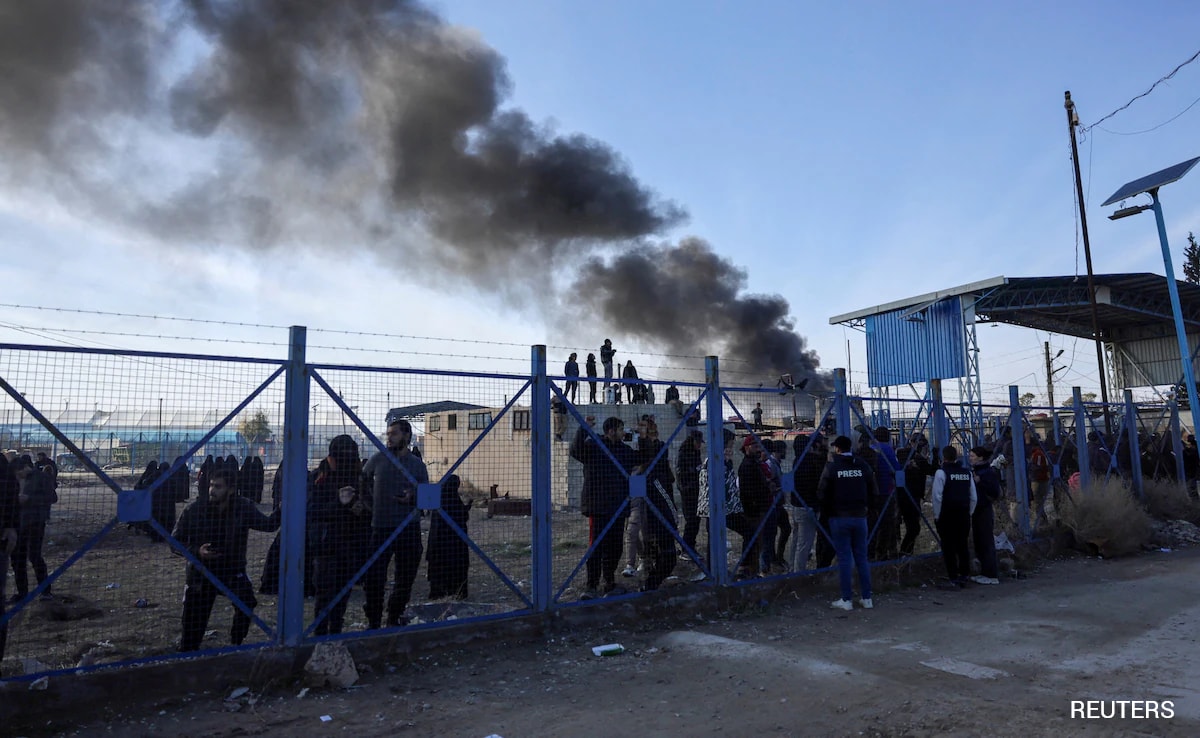 How Nearly 20,000 ISIS-Linked Individuals Vanished In Syria Security Collapse