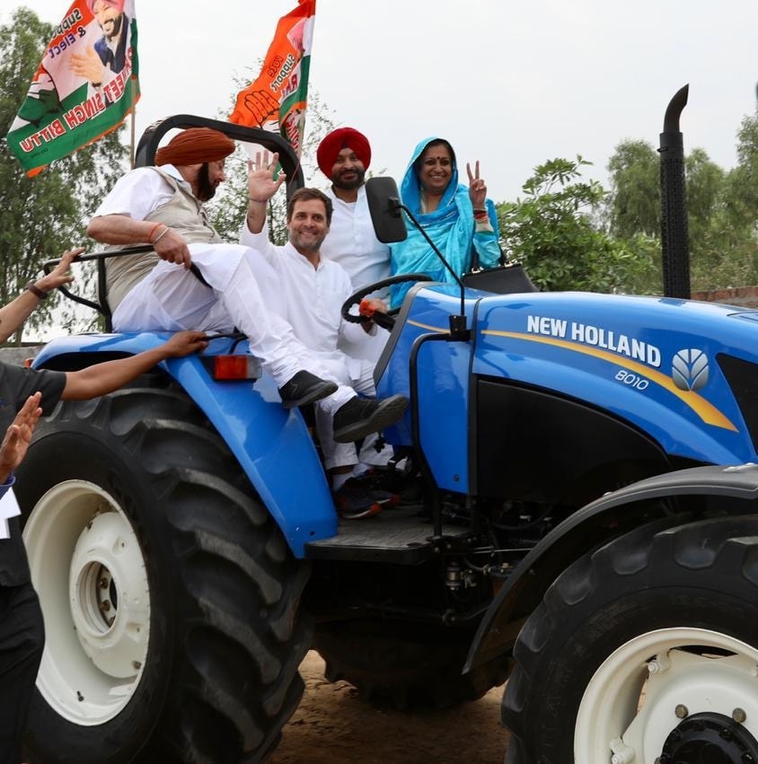 राहुल गांधी के साथ कैप्टन अमरिंदर सिंह और रवनीत सिंह बिट्टू.