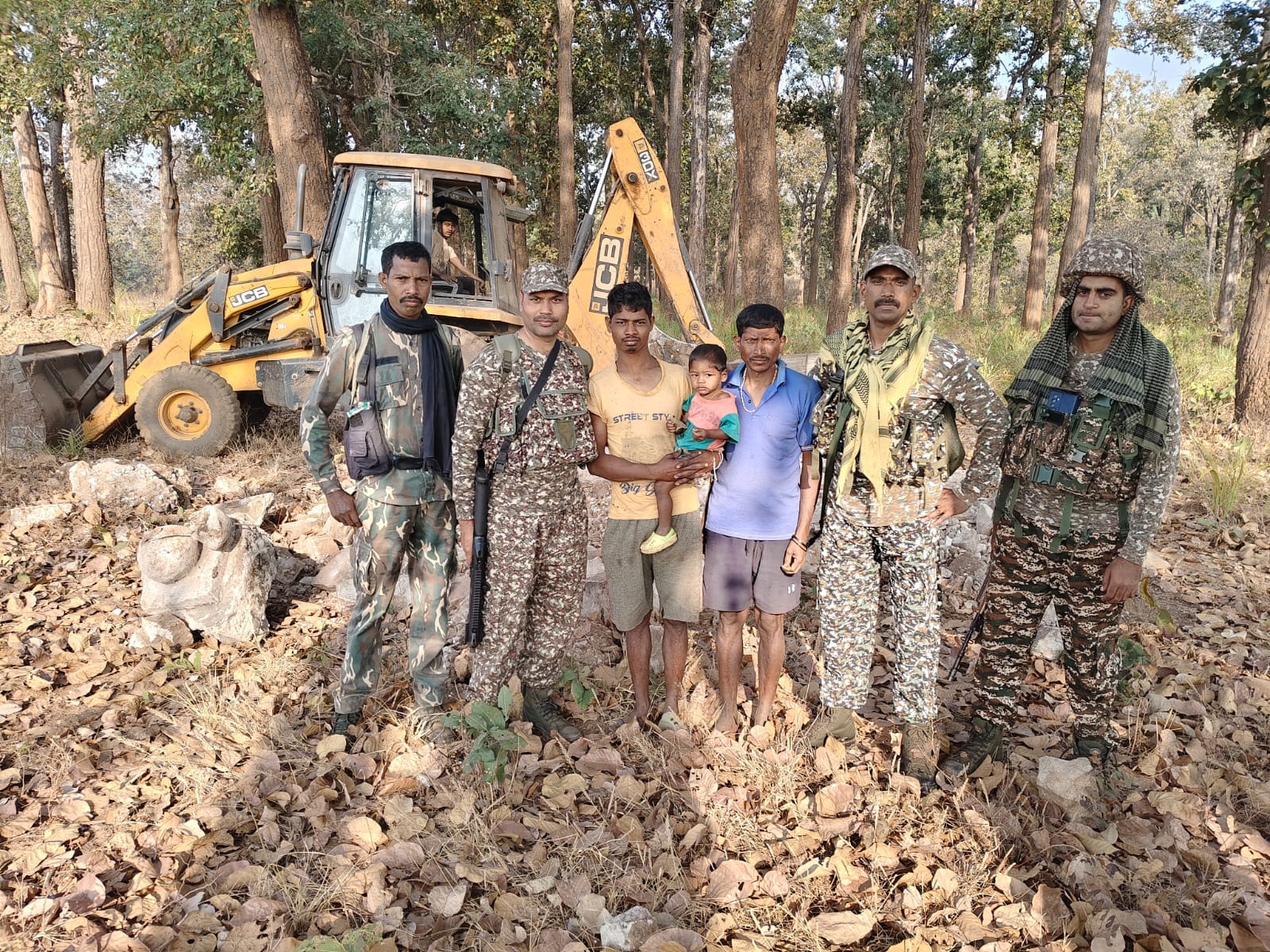 Naxalite Memorial Demolished: आईटीबीपी की टीम