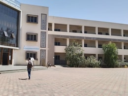 @1:15 बजे और...गुजरात को खालिस्तान बना देंगे; अहमदाबाद-वडोदरा की स्कूलों को बम से उड़ाने की धमकी