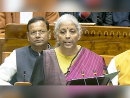 सर्विस सेक्टर में जॉब पैदा करने के लिए बनेगी कमेटी: बजट पेश करते हुए बोलीं वित्त मंत्री