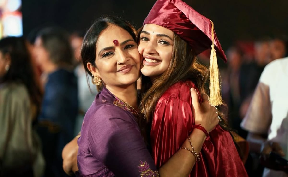 'मैं हूं डॉक्टर श्रीलीला', एमबीबीएस के बाद एक्ट्रेस ने किया इमोशनल पोस्ट, लिखा- संघर्ष, आंसू और मेहनत...