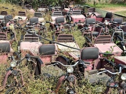 Rajasthan: कौन है इसका ज़िम्मेदार? बारां में कबाड़ बन गईं&nbsp;दिव्यांगजनों के लिए आईं 200 मोटराइज्ड ट्राईसाइकिलें