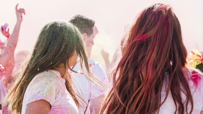 How Holi Colours Affect Your Hair: Doctor Shares Precautions, Plus Vital Safety Tips