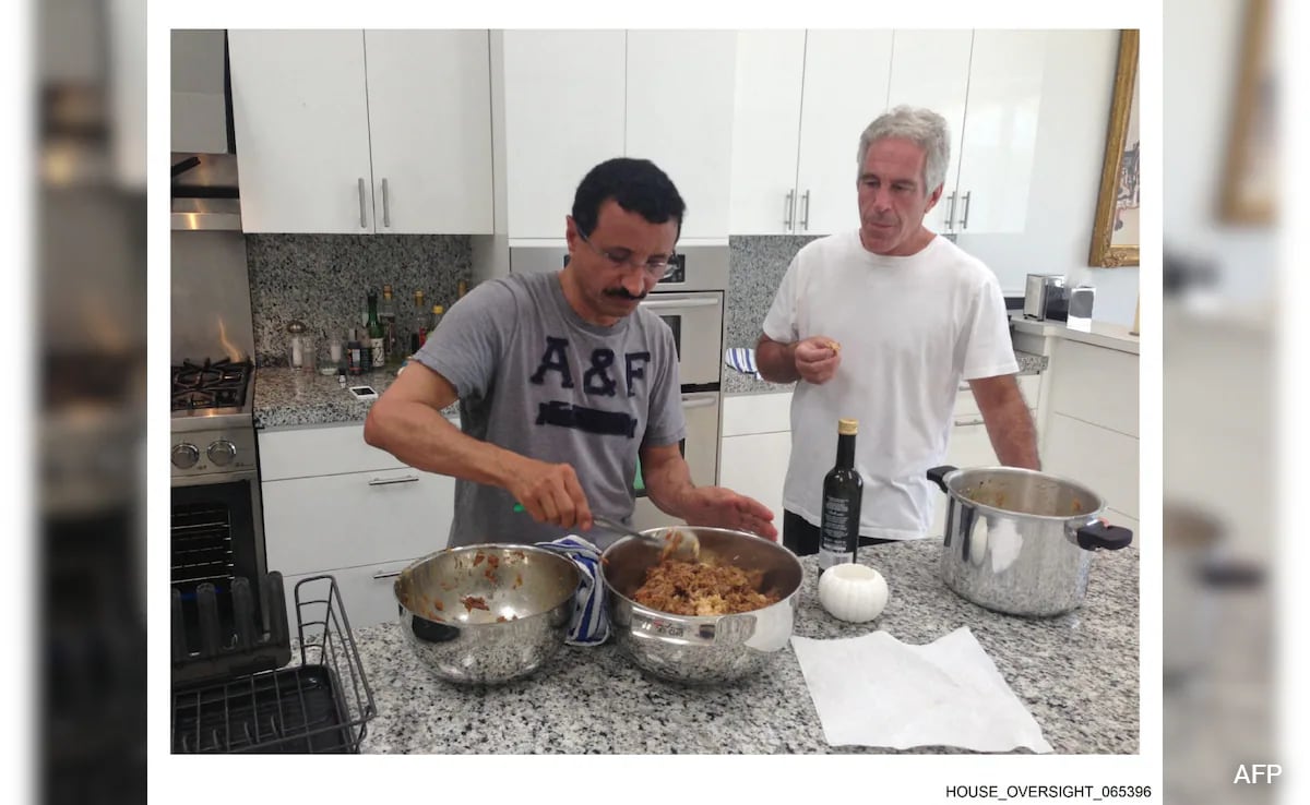 Wie is sultan Bin Sulayem, miljardair uit de Emiraten genoemd in Epstein-bestanden, zedendelinquent Jeffrey Epstein