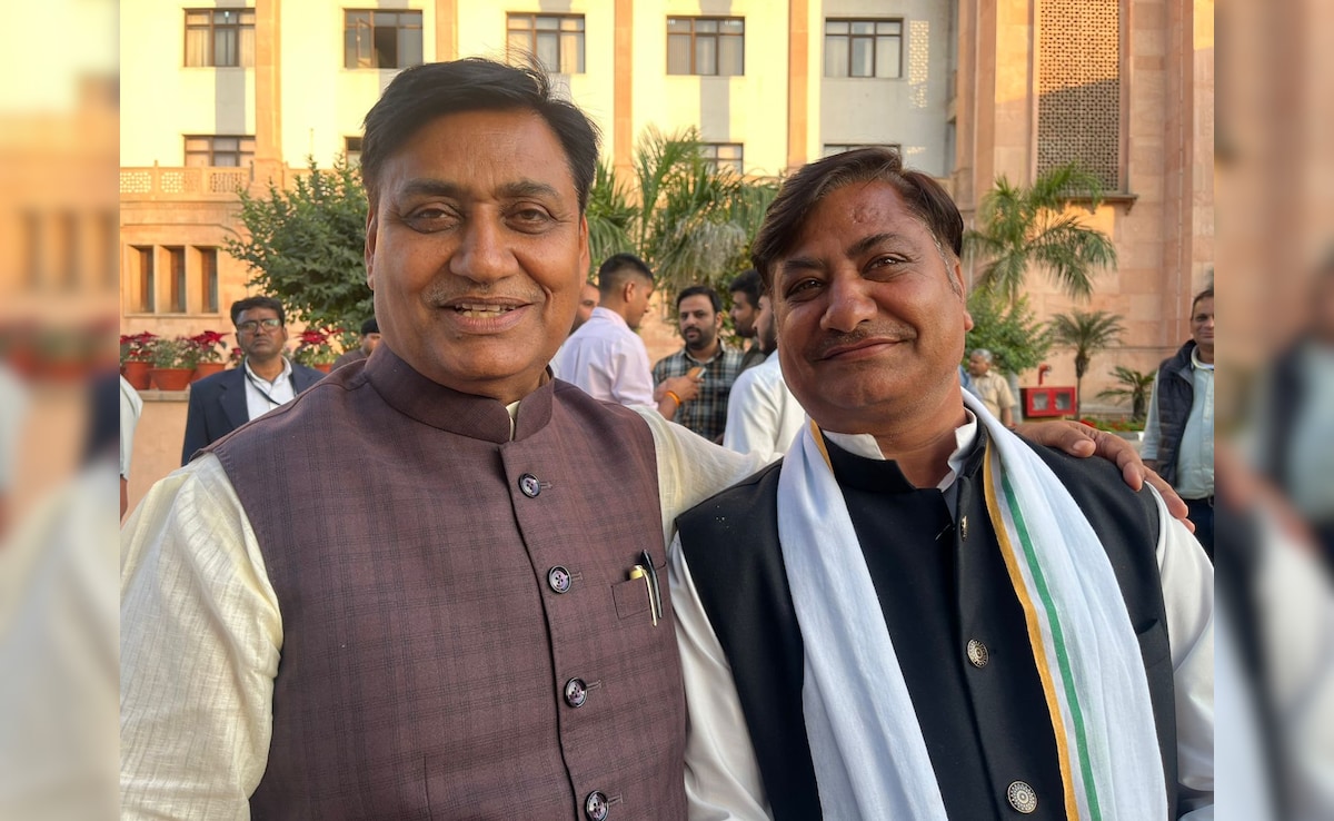 What Rajasthan Congress Chief Govind Dotasra Did When He Met His Look-Alike 'Dharam Bhai'