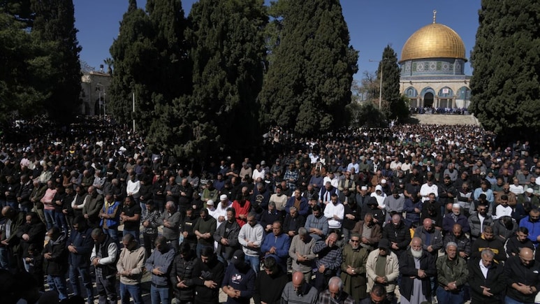 इजरायल में कितनी है हिंदू और मुस्लिम आबादी? ताकतवर देश में रहते हैं महज इतने लाख लोग