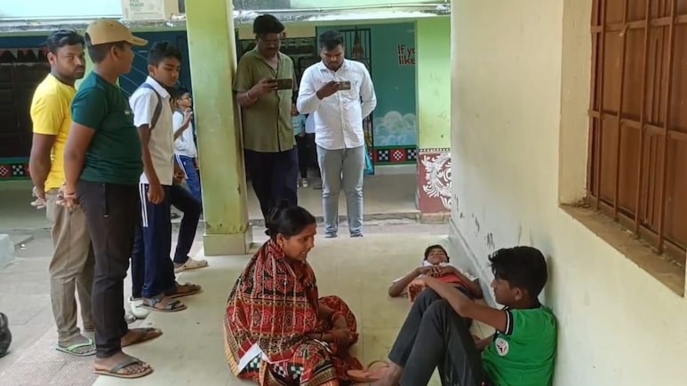ओडिशा: शराब पीकर पहुंचे 7वीं क्लास के दो छात्र, थोड़ी ही देर बाद... माता-पिता ने स्कूल पर ही उठा दिए सवाल