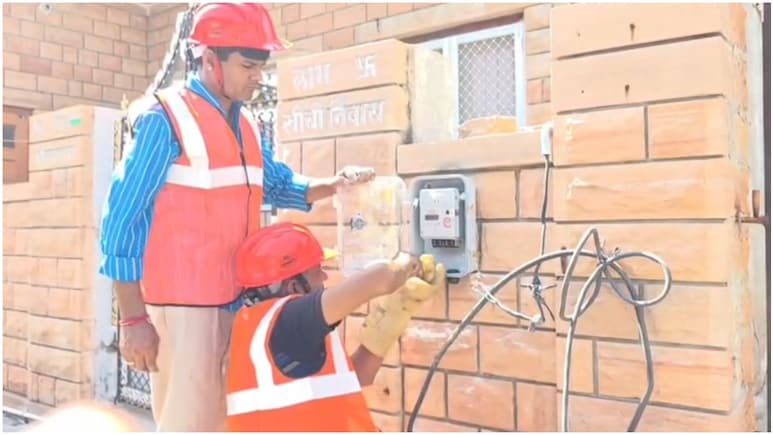 स्मार्ट मीटर लगाने में राजस्थान का नंबर-1 जिला बना बाड़मेर, मोबाइल से होगा रिचार्ज, ऐप पर दिखेगा लाइव बैलेंस