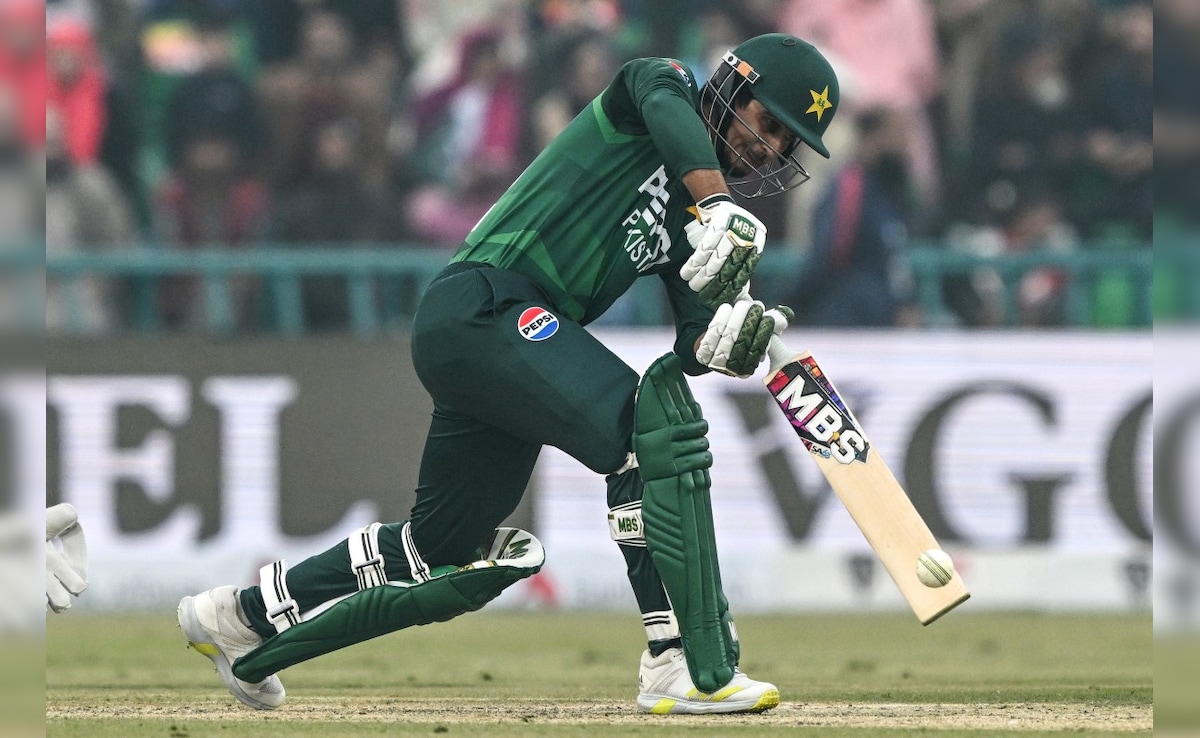 Pakistan vs USA LIVE Score: शल्कविक ने बरपाया कहर, पाकिस्तान ने एक ओवर में गंवाए दो विकेट