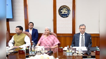 'No Systemic Issues...': RBI Governor Assures Investors Amid IDFC First Bank Fraud Case