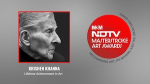 Krishen Khanna Honoured With Lifetime Achievement In Art At NDTV Masterstroke Art Awards