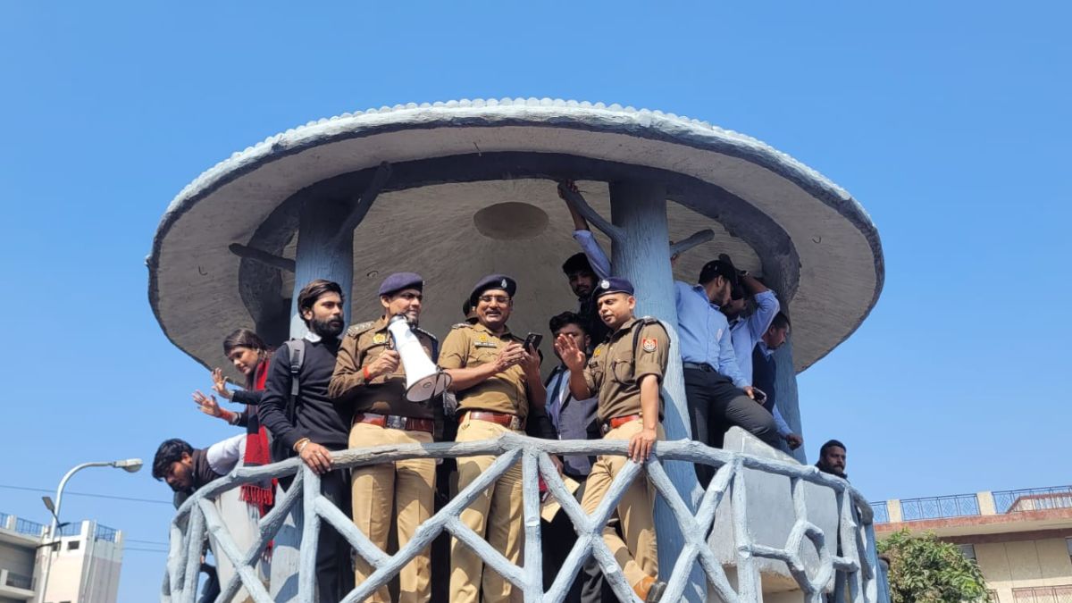 Latest and Breaking News on NDTV