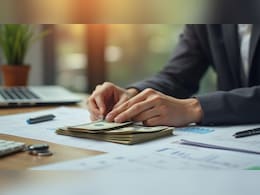 कंपनियां सैलरी को कैसे करती हैं एडजस्ट, जानिए कंपनी क्यों और कैसे करती है यह सब