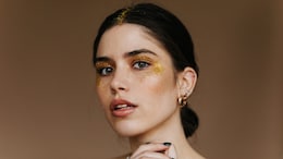 What Is Divorce Dust? How Women Are Using Body Glitter To Expose Cheating