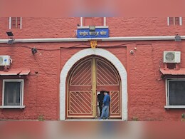 Rajasthan: कोटा जेल की सुरक्षा में बड़ी सेंध, होमगार्ड के जूते से निकली चरस- सिगरेट, सुरक्षाकर्मियों ने रंगे हाथ दबोचा