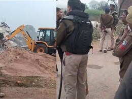 कथित धर्मांतरण विवाद के बीच धार्मिक स्थल पर प्रशासन ने चला दिया बुलडोजर, तीन घंटे में ढहा दिया विवादित ढांचा