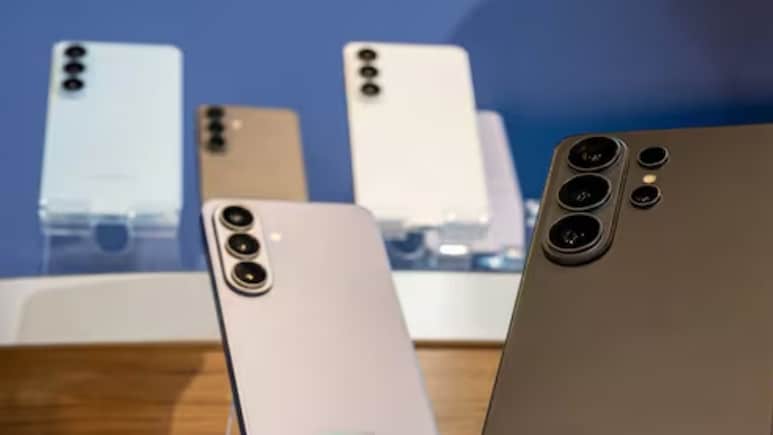 Samsung के सस्ते स्मार्टफोन भी होंगे AI से लैस, लॉन्च की Galaxy S26 सीरीज, ये होगा खास