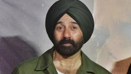 बॉर्डर 2 की सफलता के बाद भी सनी देओल का खत्म नहीं हो रहा जोश, सबूत हैं ये 20 फोटो